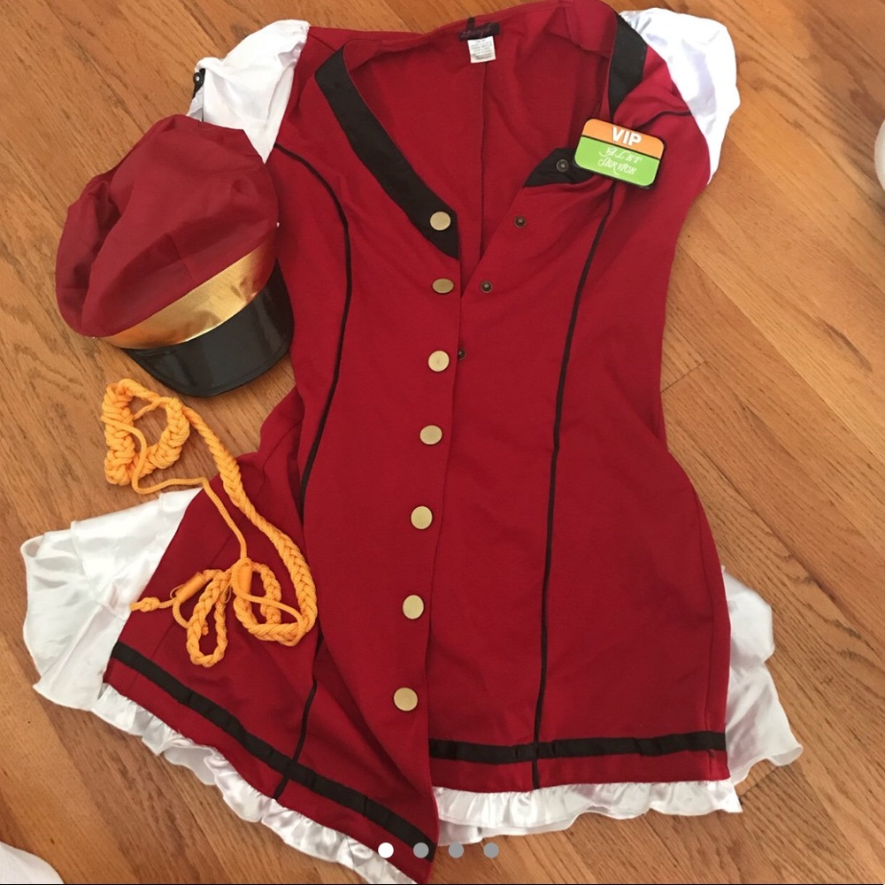 🎃👻HALLOWEEN VALET GIRL COSTUME 🎃👻